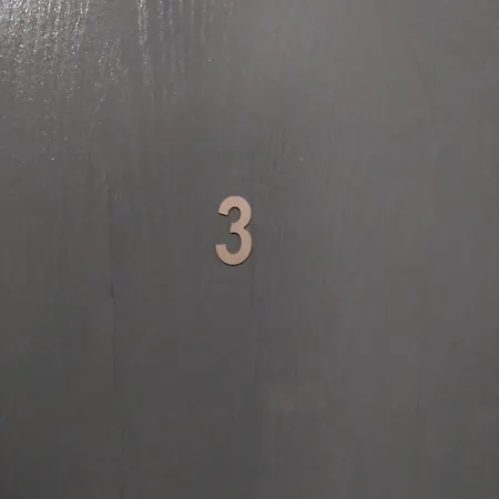 Tanie Pokoj Nr 3 1-4 Osobowy Z Lazienka Na Korytarzu Apartament Gdańsk