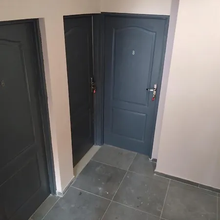 Tanie Pokoj Nr 3 1-4 Osobowy Z Lazienka Na Korytarzu Apartmán Gdaňsk